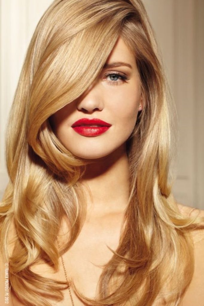 long layered hairstyle, blonde